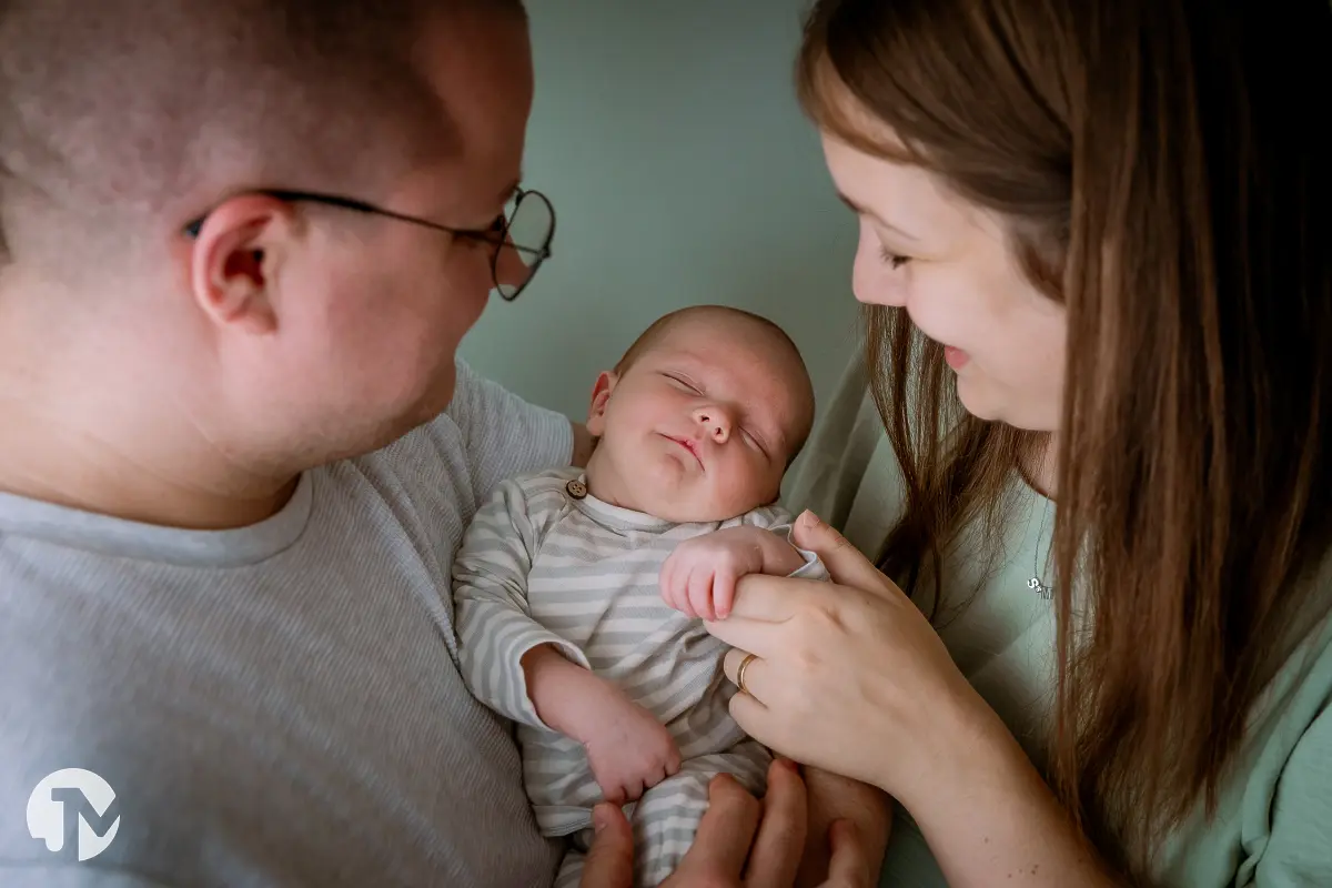 Newbornshoot thuis in Tilburg.
