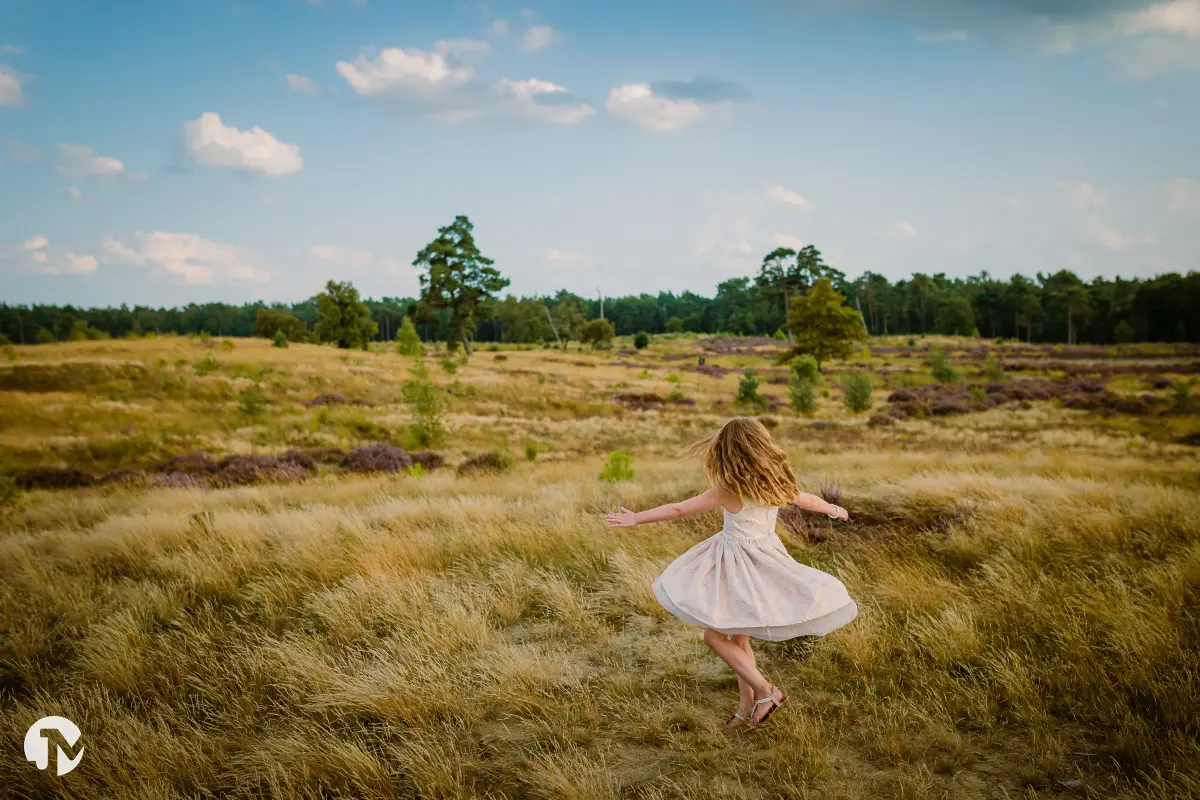 Fotoshoot met jong gezin in Brabant.